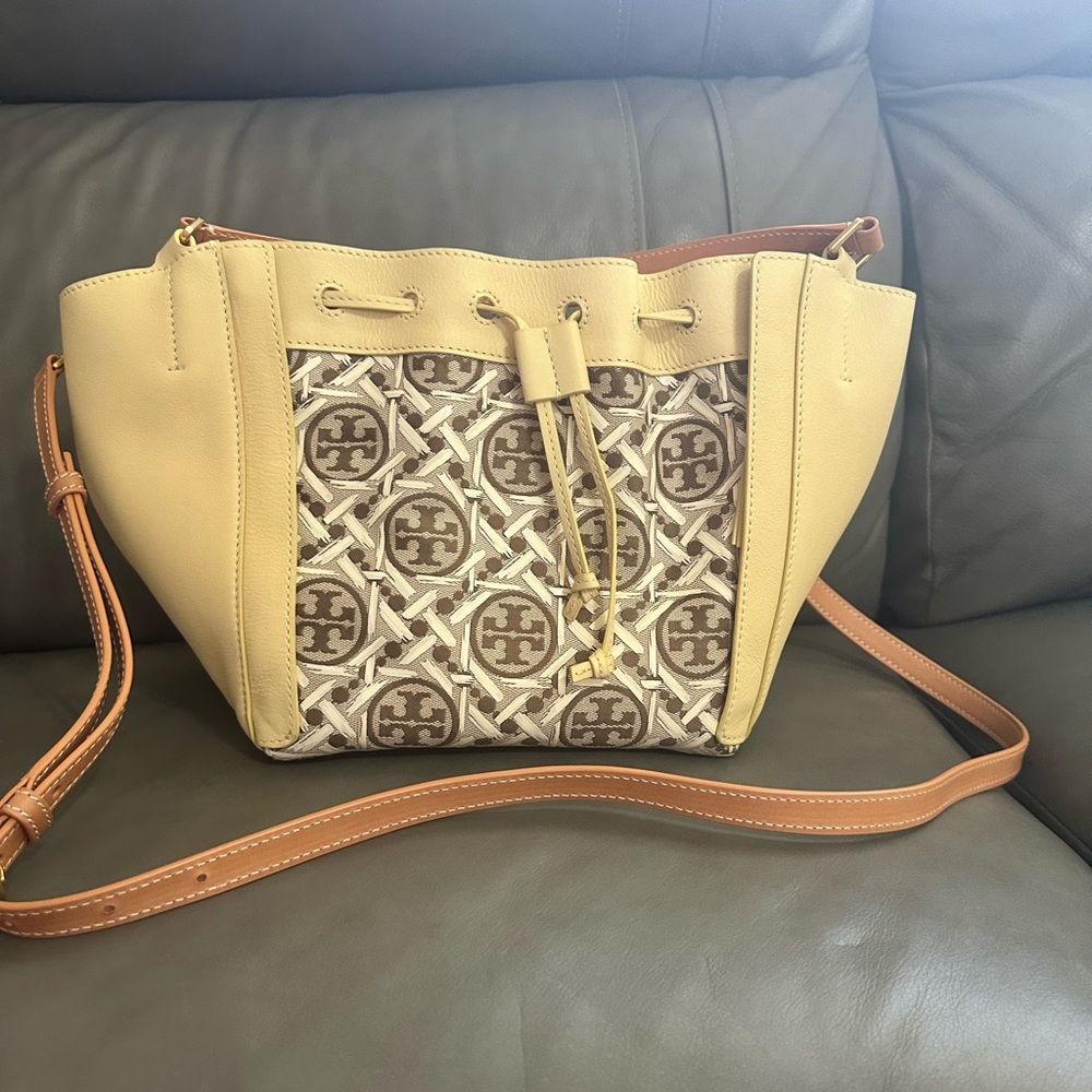 Tory Burch McGraw 3D printed monogram crossbody bag
